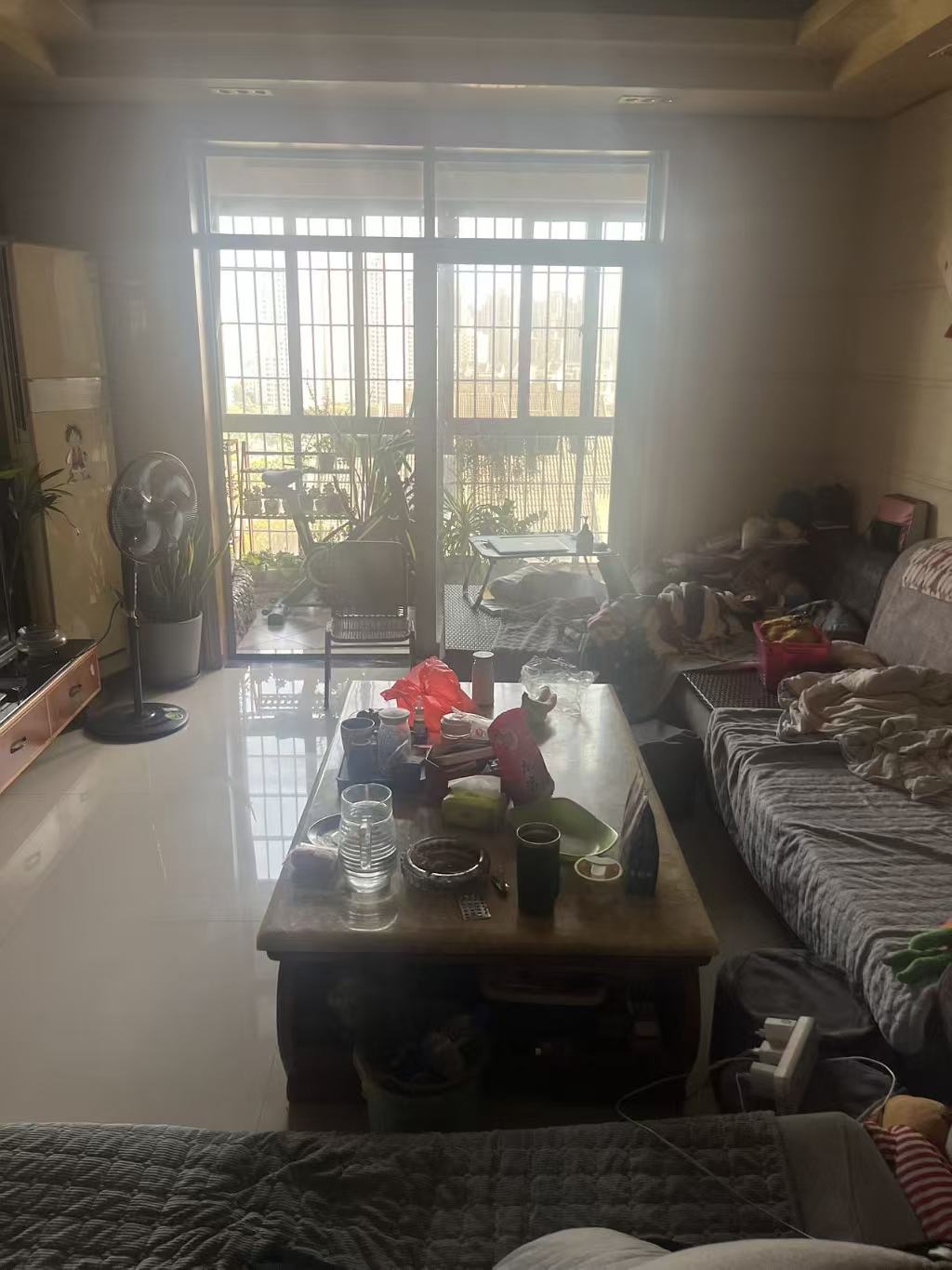 兴港花园(三期)3室2厅2卫