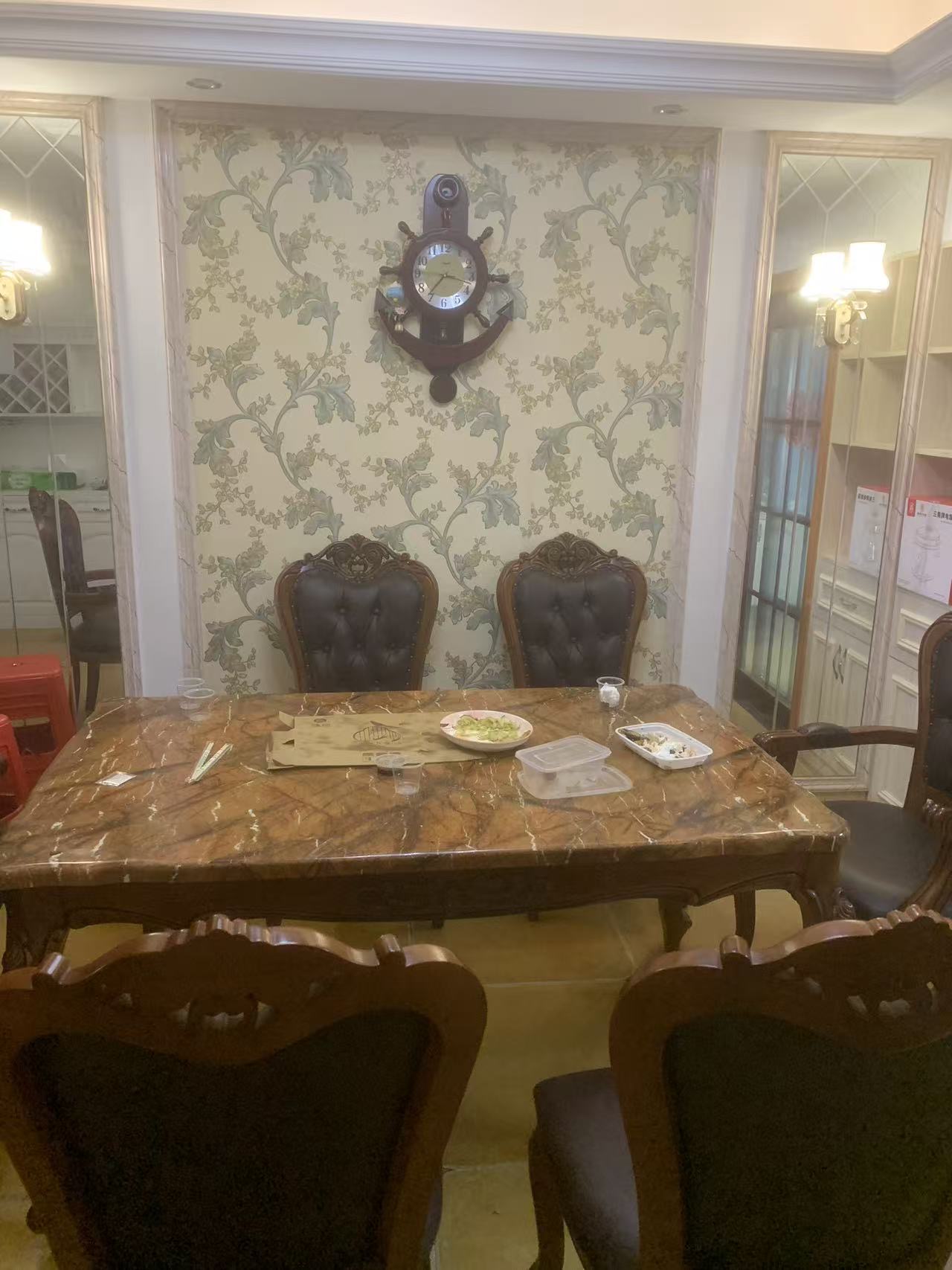 豪峰大厦4室2厅3卫