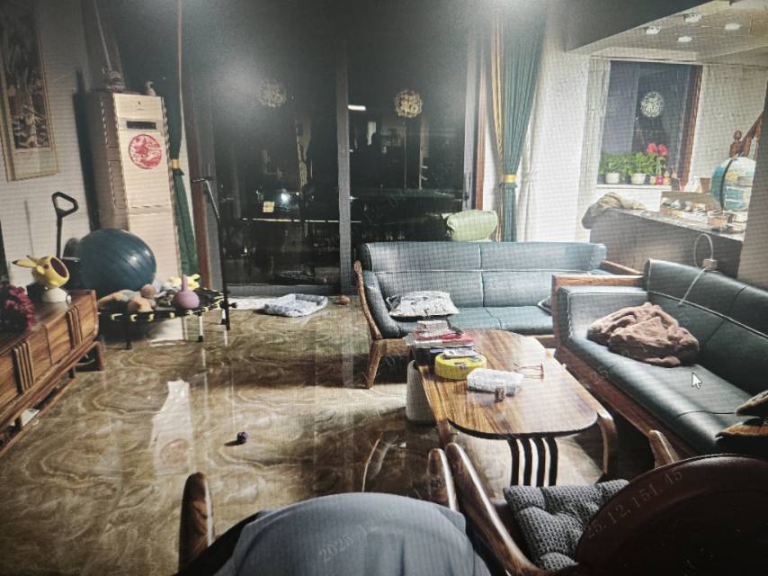 瑞景公园5室3厅2卫