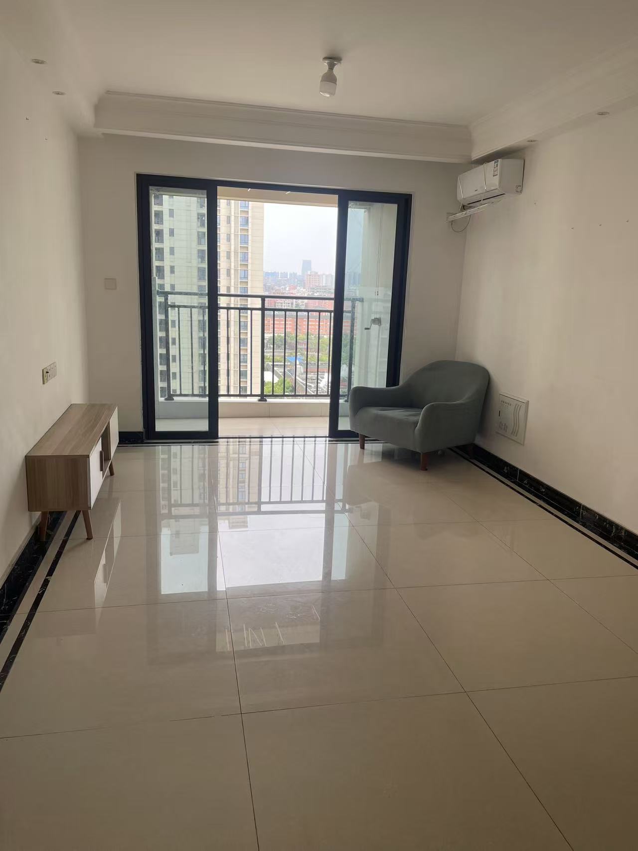 整租|中海万锦熙岸2 室|2厅1卫