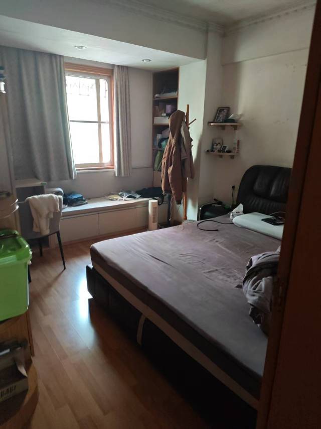 中环花园3室2厅2卫