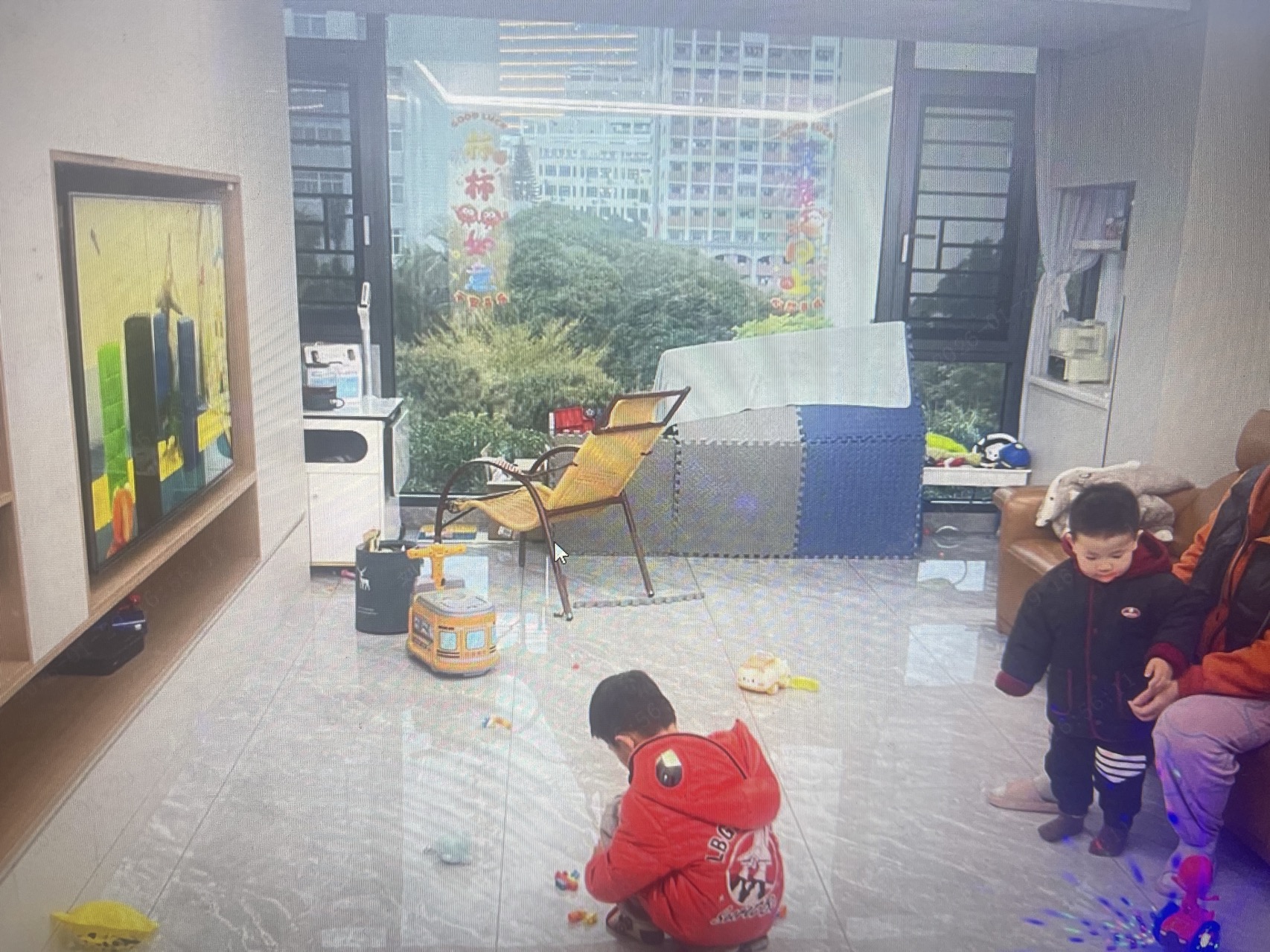 集美中心花园3室1厅2卫