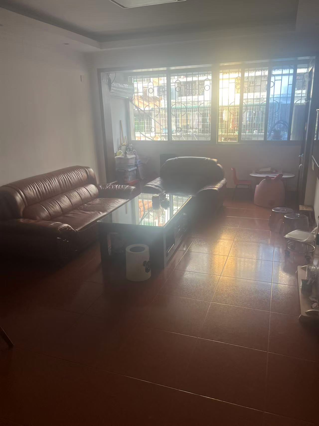 文园公寓3室2厅2卫