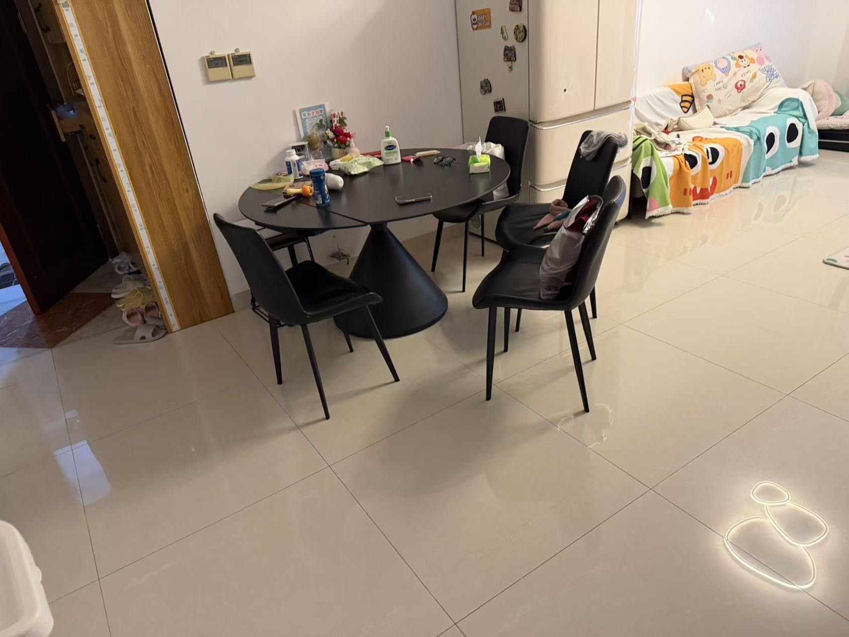 万科金域蓝湾(一期公寓)3室2厅2卫