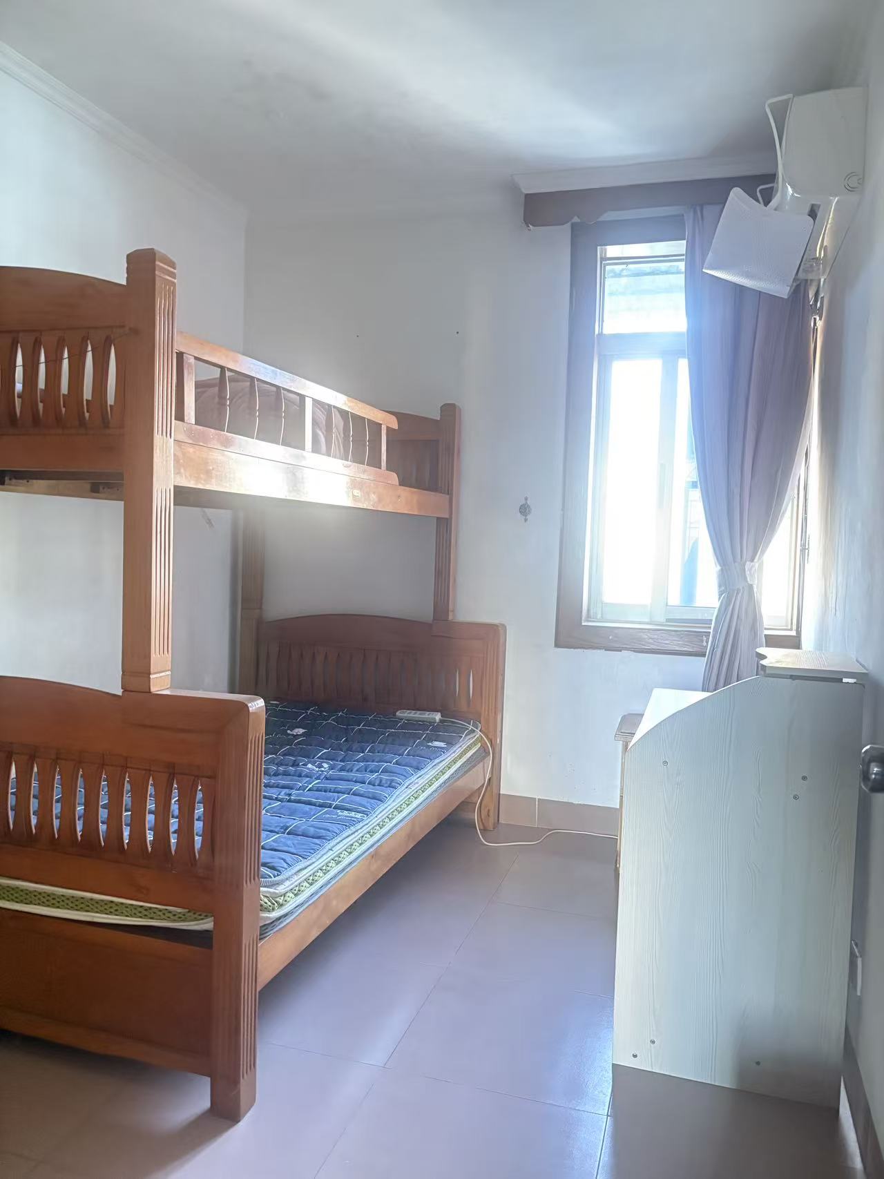 莲岳里三房急租