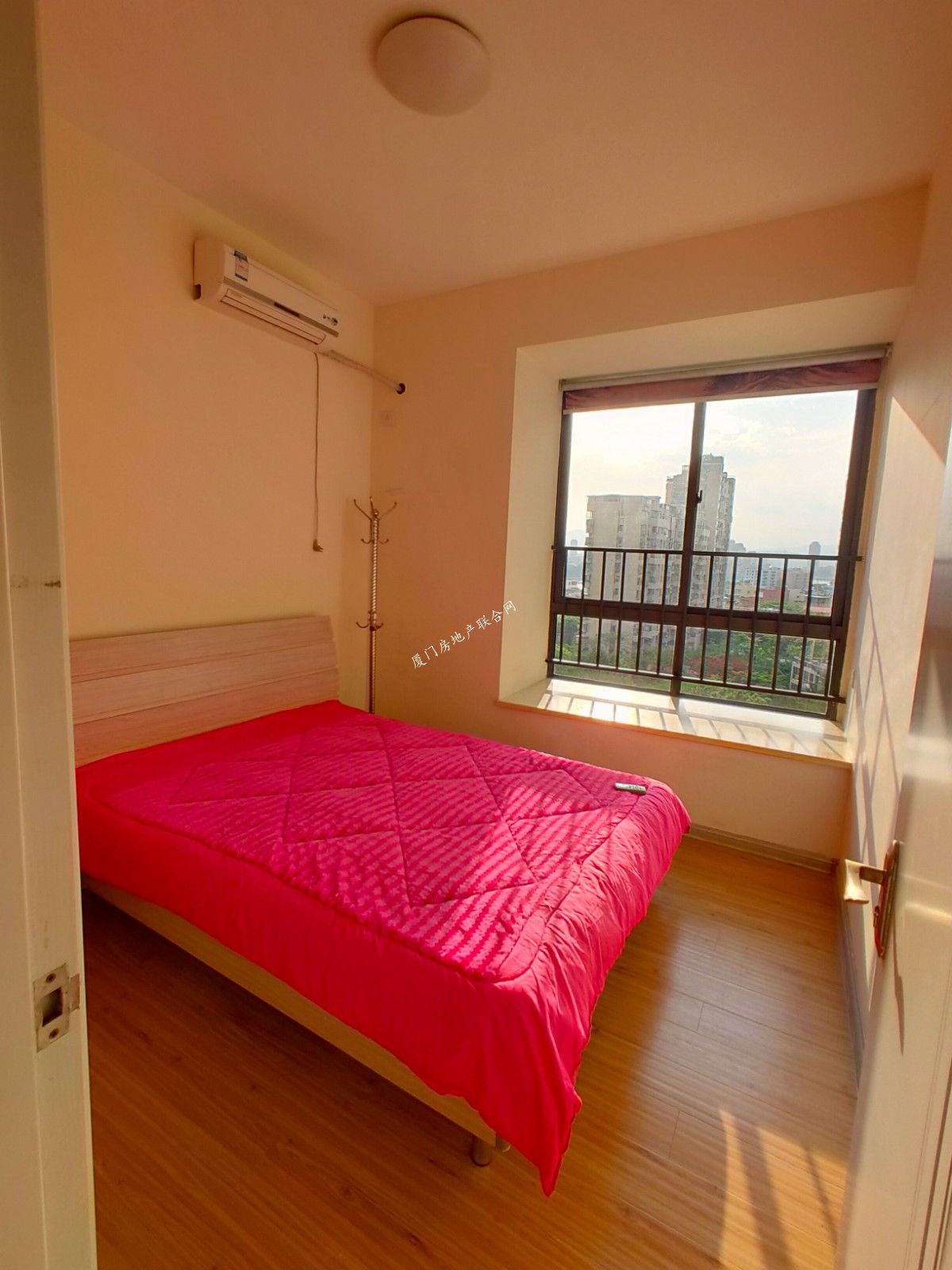 749e8242efcb2dc124a6e74a75d21d5