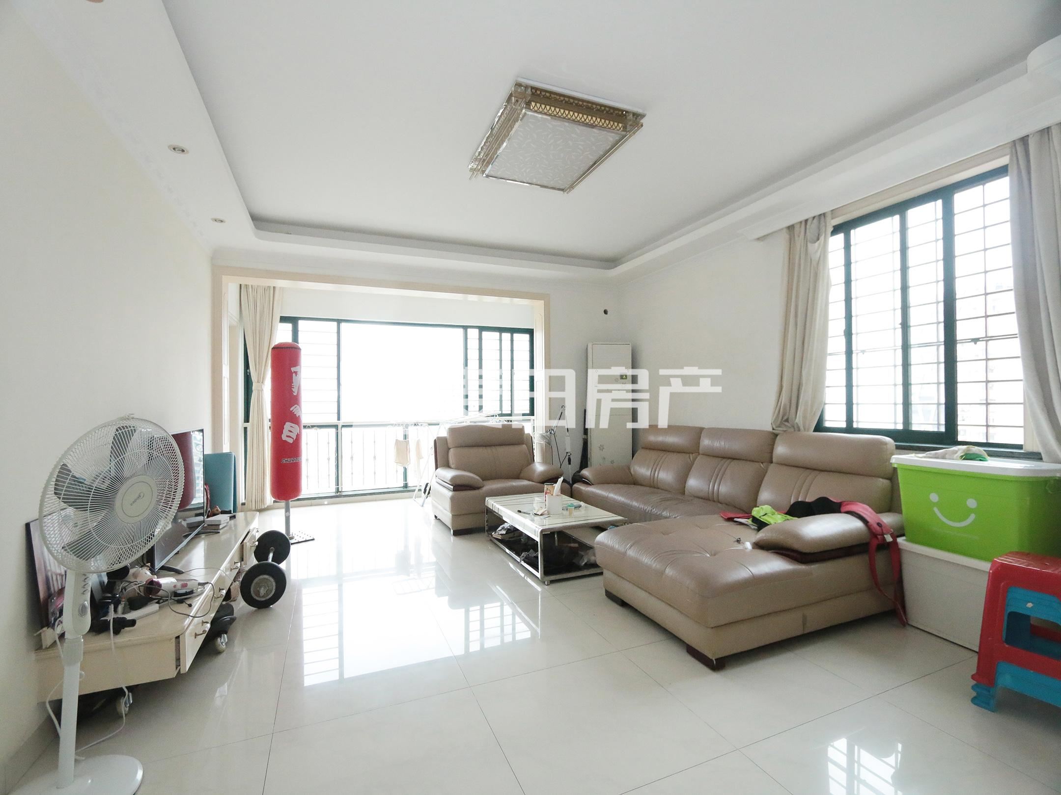 华侨海景城文莱楼